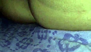 nadi shares her everyday reality in a casual chat.