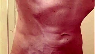 In this hot live webcam show, the tranny goddess performs seductively.