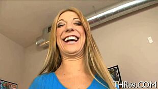 i love sucking that big schlong so much it drives me wild