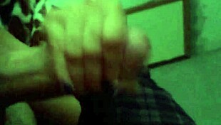 the first blowjob from this perfect amateur girlfriend is incredible