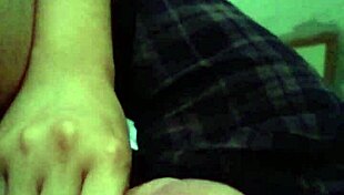 the first blowjob from this perfect amateur girlfriend is incredible