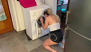 Irina Cage, you're stuck in the washing machine!