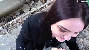 I sucked a guy in a deserted place and he cummed on my face