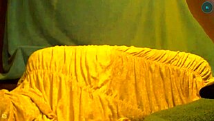 Watch this skype camgirl finger her wet pussy live 😍