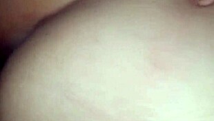 Una Rica Vecina De Quito En La Tienda Y En El Cuarto