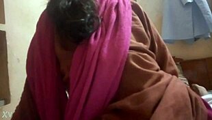 shazia randi enjoys home romance scene 😊