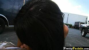 Watch Kitty Bella Get A Hot Facial Cumshot!