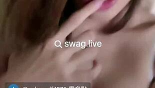 daring deepthroat show on asian webcam