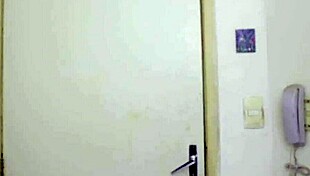 Isa Laurens fucks guy's ass