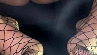 Public feet masturbation in hidden car