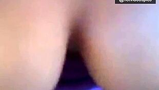 My girlfriend's big boobs in homemade couple video