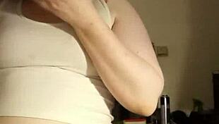 i groped her big natural tits in that white crop top just for subscribers