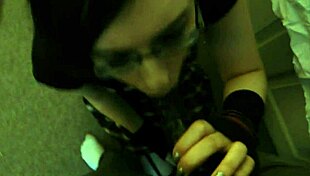 Emily Transgender Deepthroat Lesbian Strapon