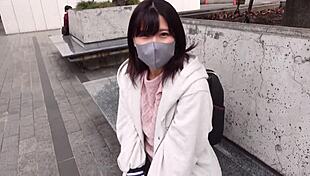 Wow, Her Pussy Grip Is Insane! This Babe Won't Let Go Of That Inserted Cock, So Polite Yet Mysterious!