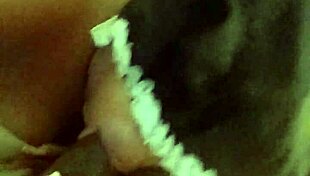 Nigerian man enjoys oral attention