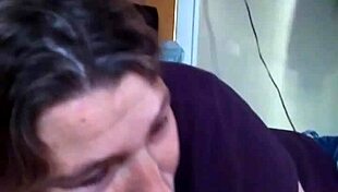 my girlfriend was sucking my cock so good