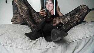 Watch this pantyhose masturbation video?