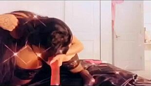 Sluts riding and sucking each other's pussies 😈