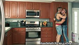 Wow, this ride share picks up only hot gay hunks! 😍