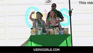 Blonde bombshell olivia austin subtly gets her pussy fucked hard on the sofa