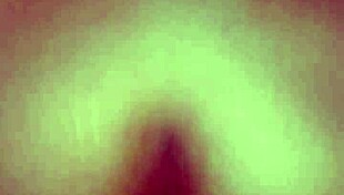 Fat BBW Enjoys Intense Pussy Licking and Muff Diving Session