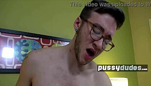 Face Sitting & FTM Pussy Pounding!