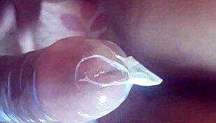 Hey, amateurs, check out this quick fuck with a small dick.