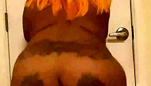 hoochie mama shakes big ass with pussy exposed