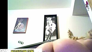 Nice Cute Blonde Performs On Webcam