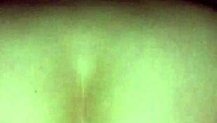 i'm ridin' with my buttplug in, feelin' so good