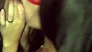 I felt so excited watching novinha transa e chupa na glory hole da casa de swing