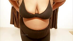 sexy indian jharkhand girl showing off her big tits and boobs