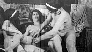 Vintage dark london in the roaring twenties shadows, with british milfs. 😉