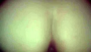 Egyptian teen moans on moroccan big dick 😍