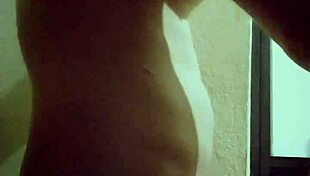 Do you want to see Sina Malvako masturbating naked after the shower?