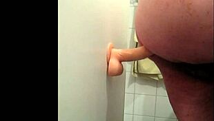 How Does This Dildo Feel Inside You?