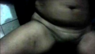 Bold African Maid With Huge Ass Gets Intense Beach Action