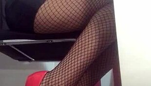dominalucia hypnotizes slaves with her stockings and heels on webcam.