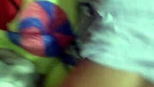 petite amateur enjoys a delicious, intimate encounter