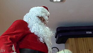 Sunnysun Delivers Suggestive Amateur Blowjob Performance