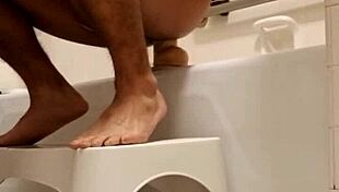 Lvory White - Getting Wrecked Early in the Morning with Solo Play