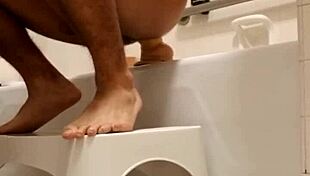 Lvory White - Getting Wrecked Early in the Morning with Solo Play