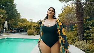 Big boobs in bikini lead to passionate sex