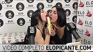 Mielcita and Almendra suck the banana with cream and swallow it eagerly