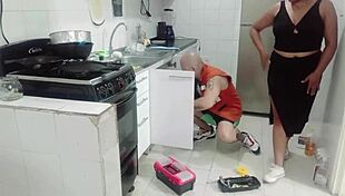 Ebony babe calls plumber for homemade interracial creampie