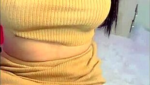 i'm licking her pussy with toys until she orgasms