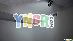 Evelyn Payne Massages And Fucks Hard With Intense Oiled Riding And Deepthroat