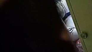 me encanta ver a mi vecina venezolana milf con grandes tetas y culo siendo follada por gran verga