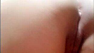 लैटिना मिल्फ नर्स हॉस्पिटल शिफ्ट के बाद घर मुठ मारती