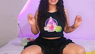 haul de lencería probándome nueva ropita, mostrando mi cuerpo sexy con juguetes divertidos.